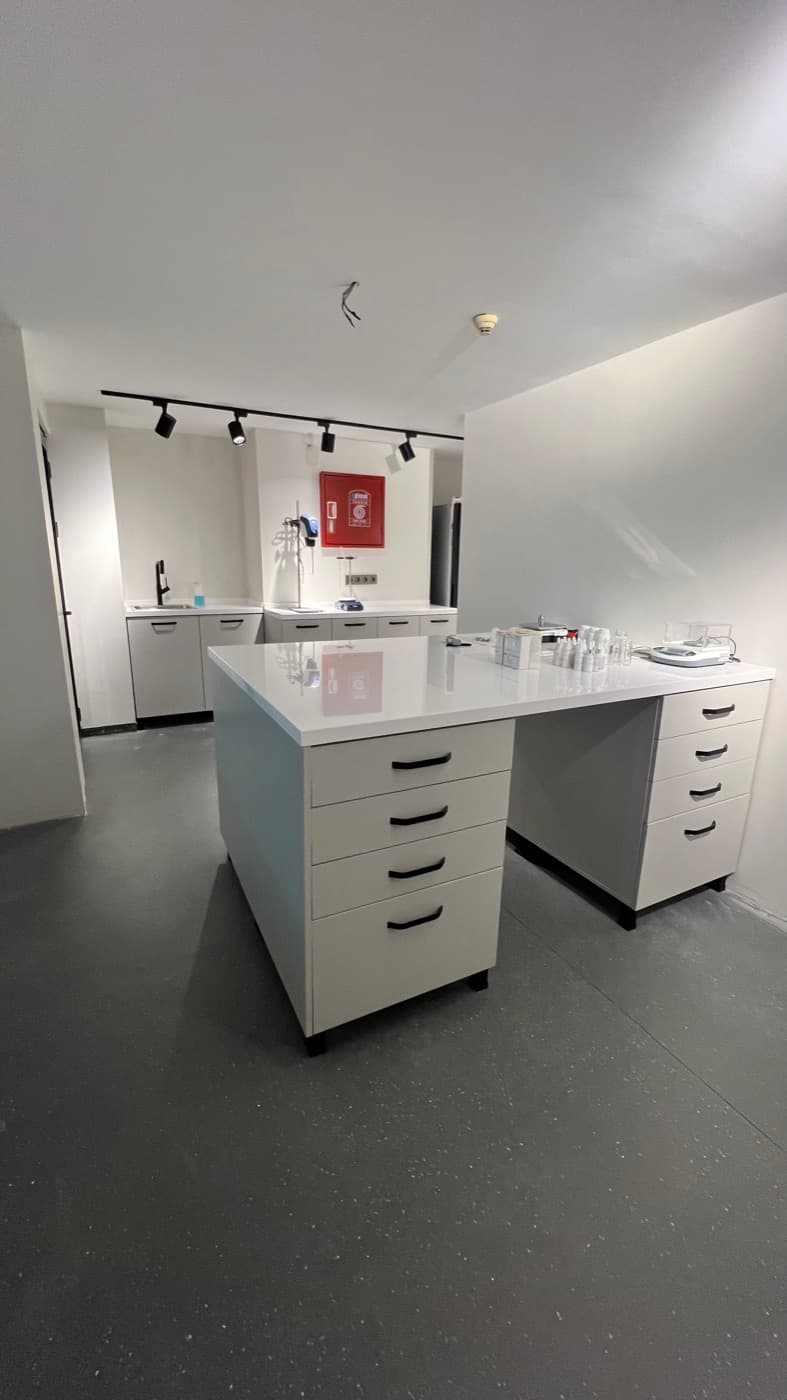 Formulation bench, Istanbul lab